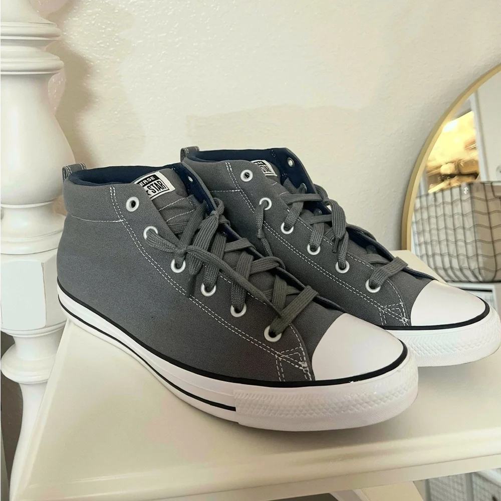 CONVERSE CHUCK TAYLOR ALL STAR GRAY SNEAKERS - Picture 6 of 13